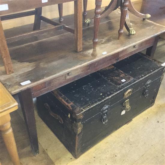 Oak farmhouse table